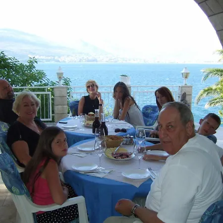 Hotel Villa Corona Donji Okrug (Ciovo)