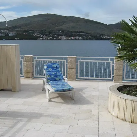 Villa Corona Hotel 3*